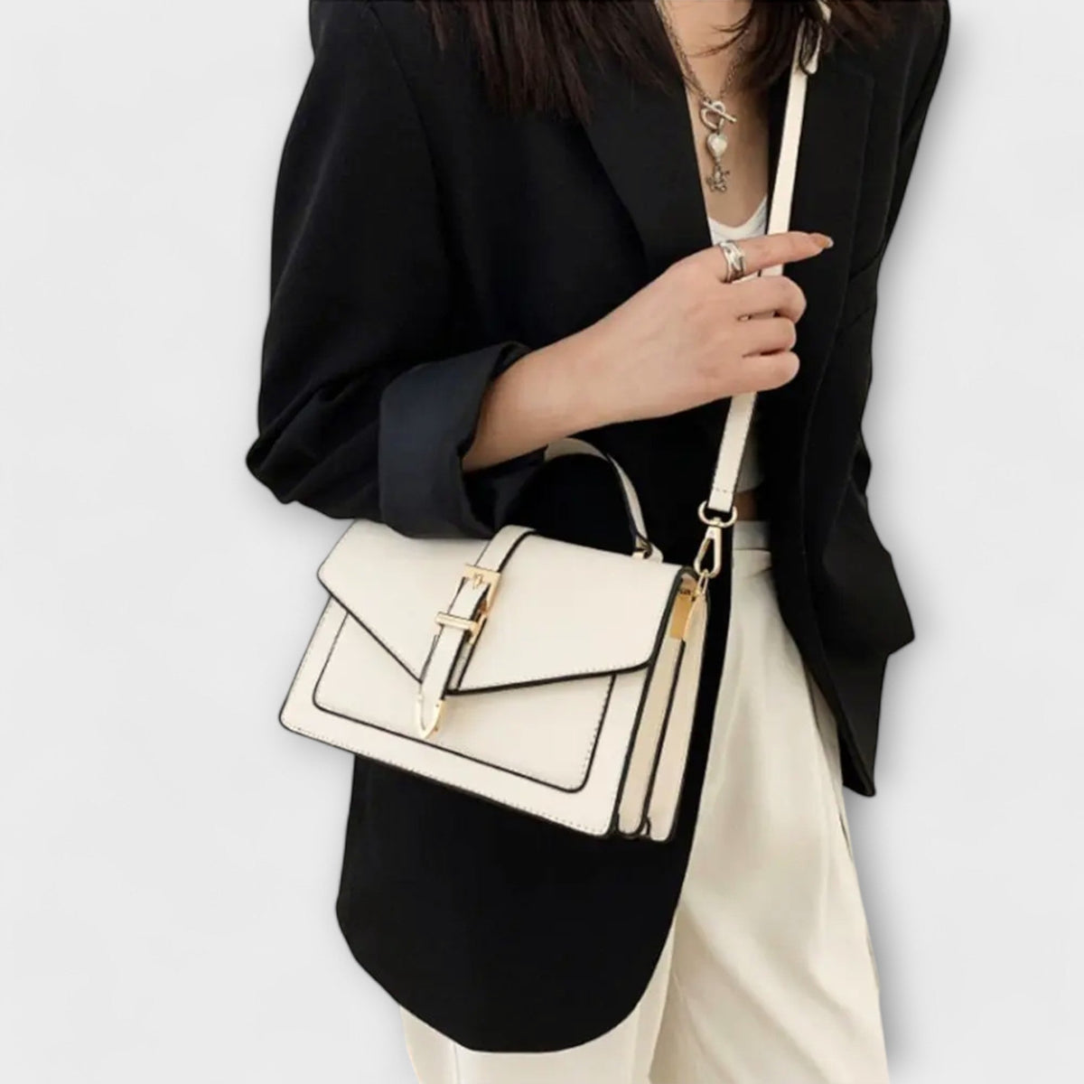 Olívia - Classic Shoulder Bag