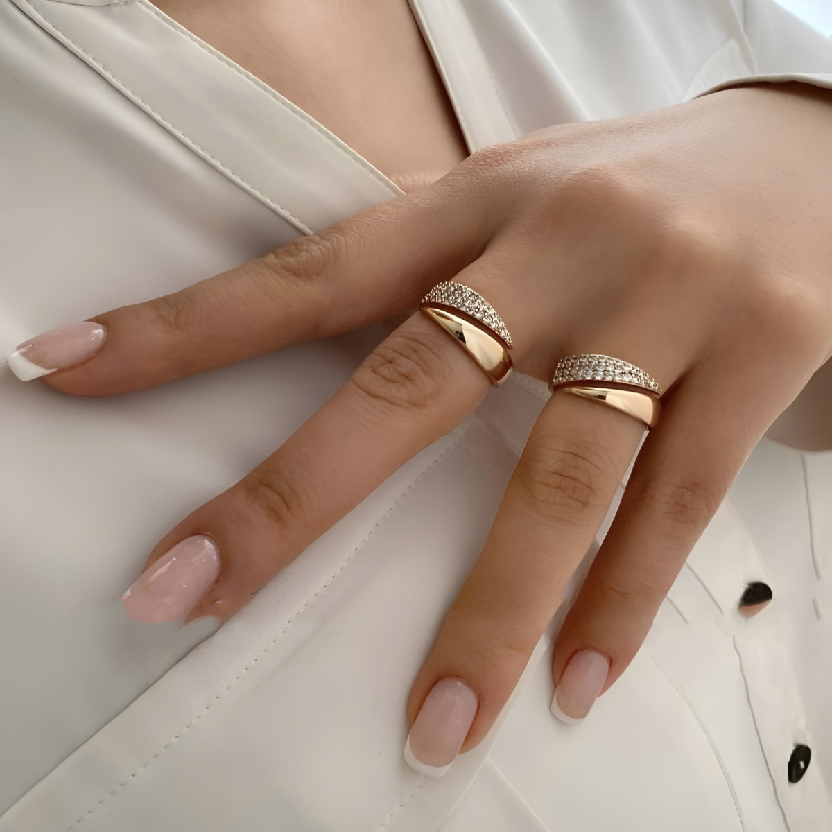 Julie™ | Elegant Haven Ring