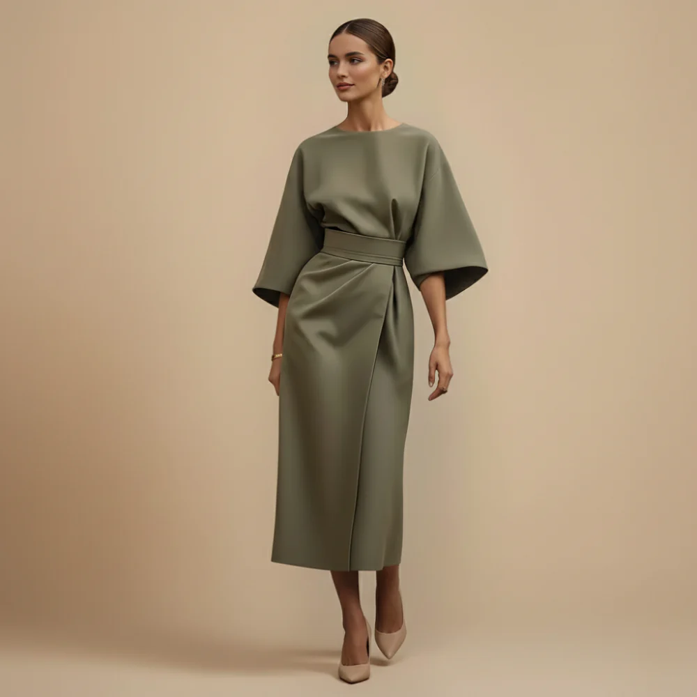 Women’s long sleeve dress with waist tie