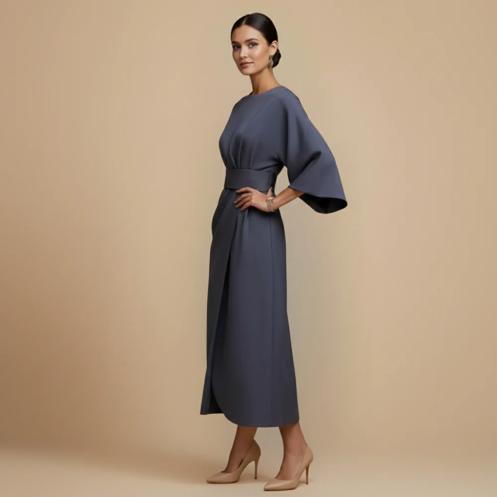 Women’s long sleeve dress with waist tie